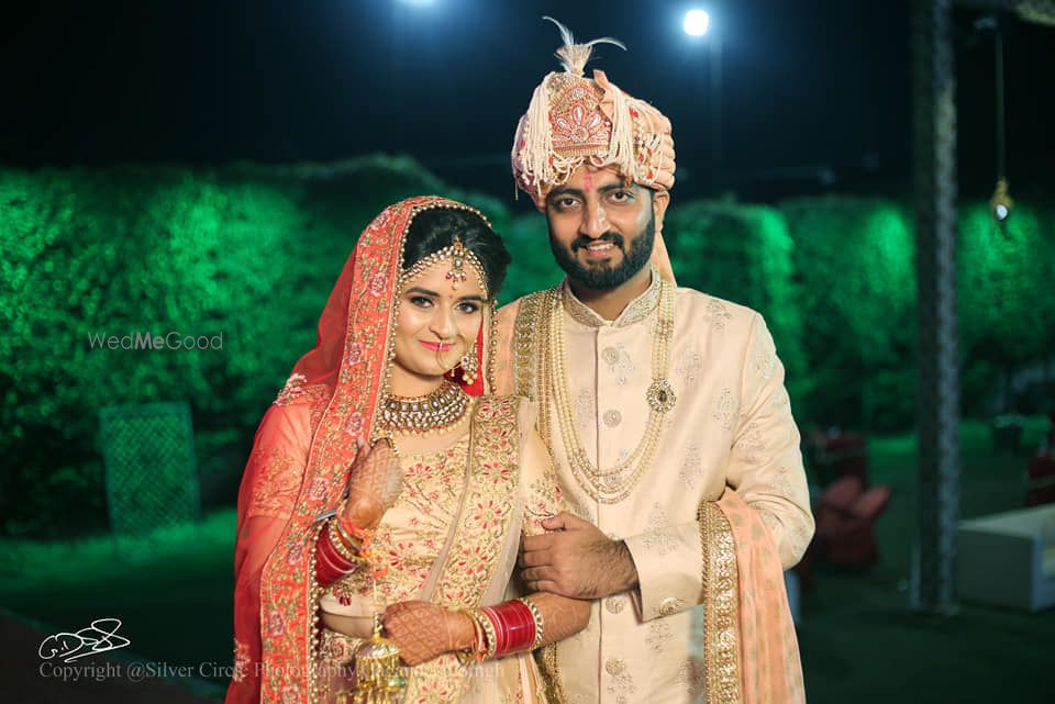 Photo By Silver Circle Photography - Photographers