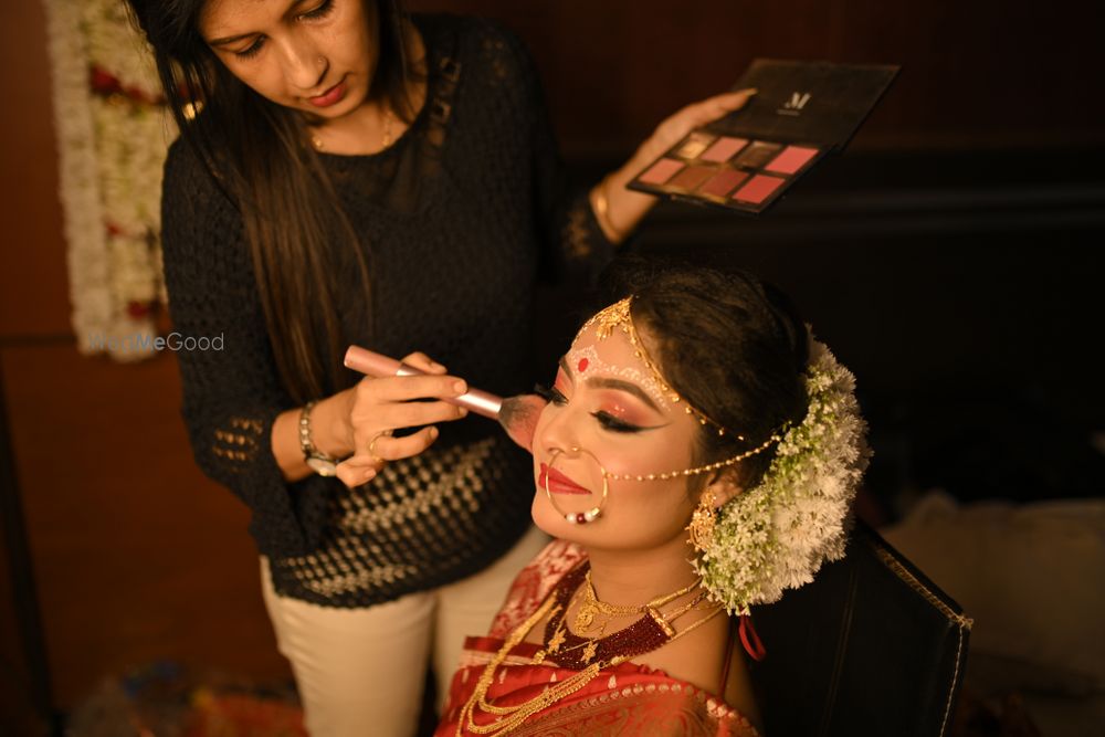 Photo By Kuheli Roy Chowdhury - Bridal Makeup