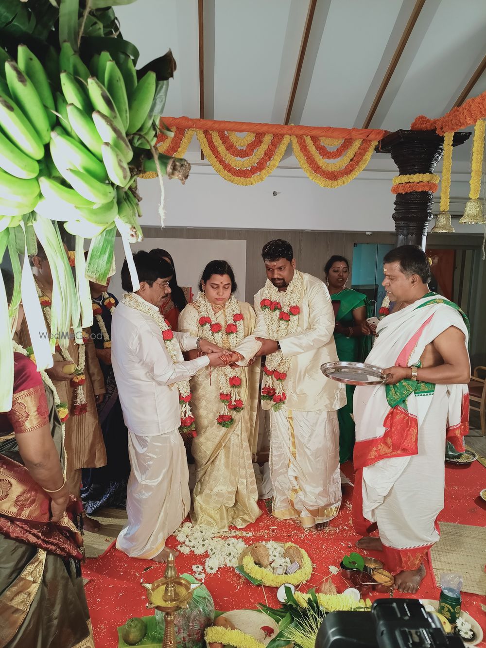 Photo By Satish Mishra Guru Ji - Wedding Pandits 