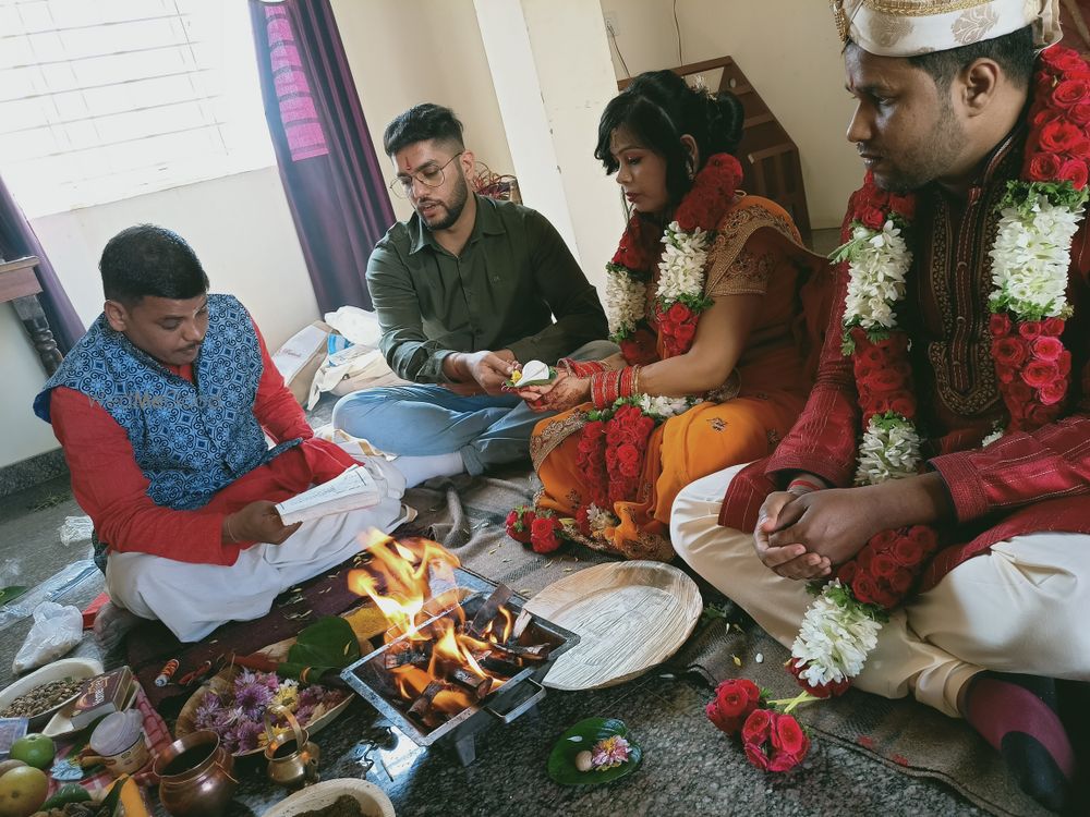 Photo By Satish Mishra Guru Ji - Wedding Pandits 