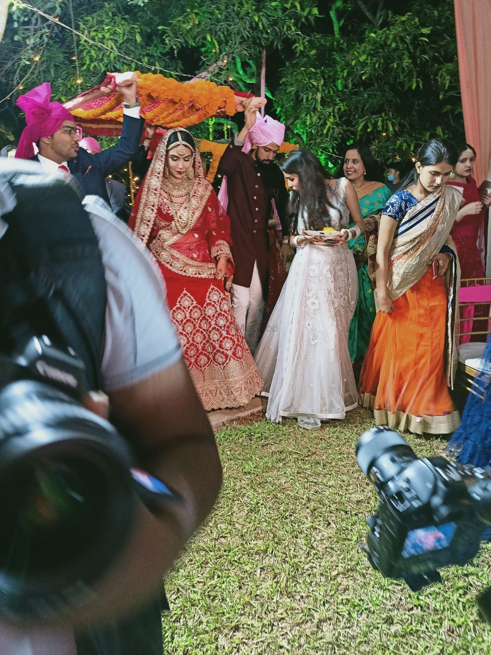Photo By Satish Mishra Guru Ji - Wedding Pandits 