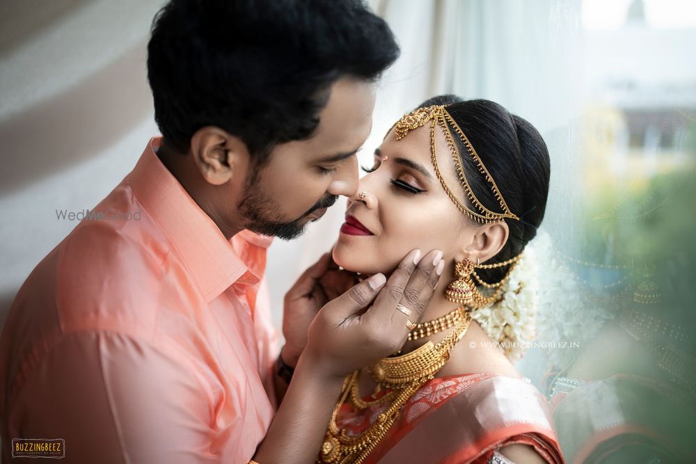 Photo By Buzzingbeez Photography - Photographers