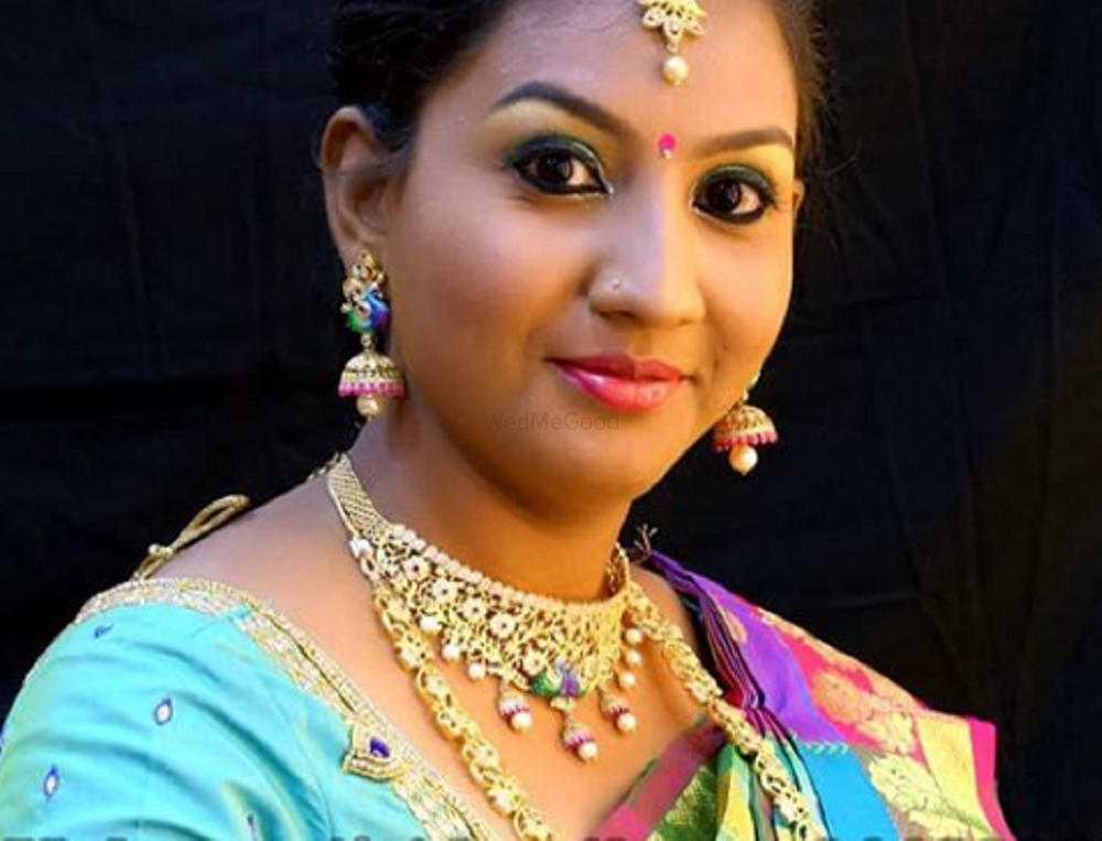 Makeup Artist Keerthana