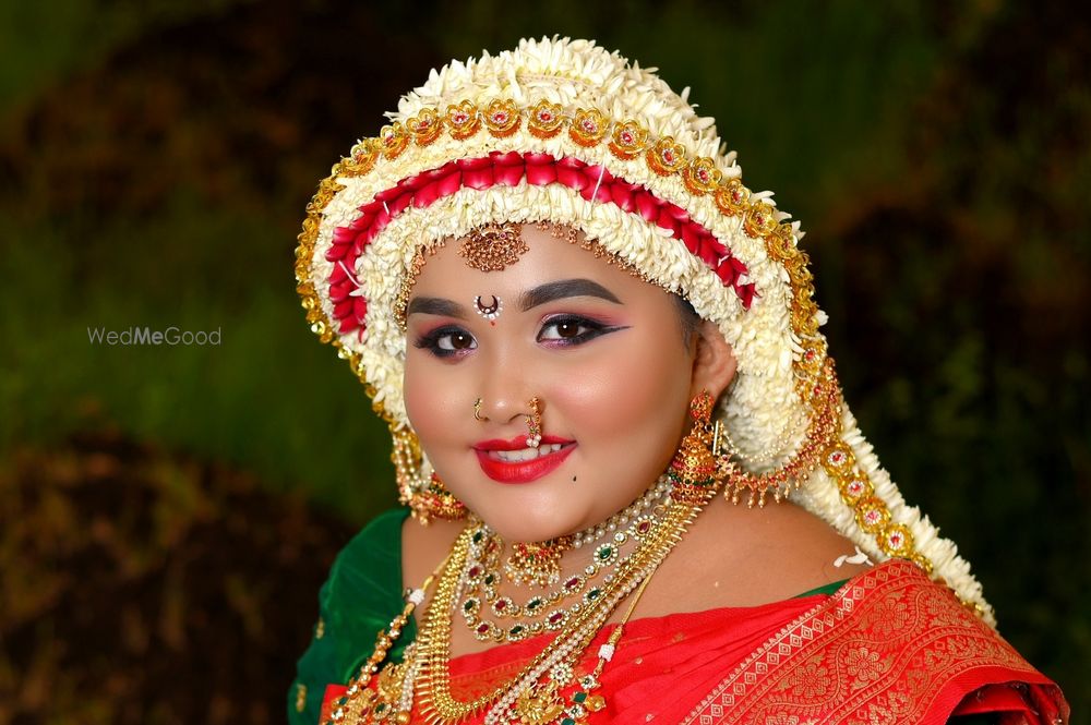 Photo By Makeover by Manu Muralidar - Bridal Makeup