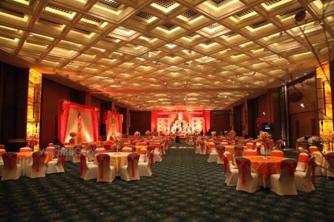 Photo By The Ribbon Revelry - Decorators