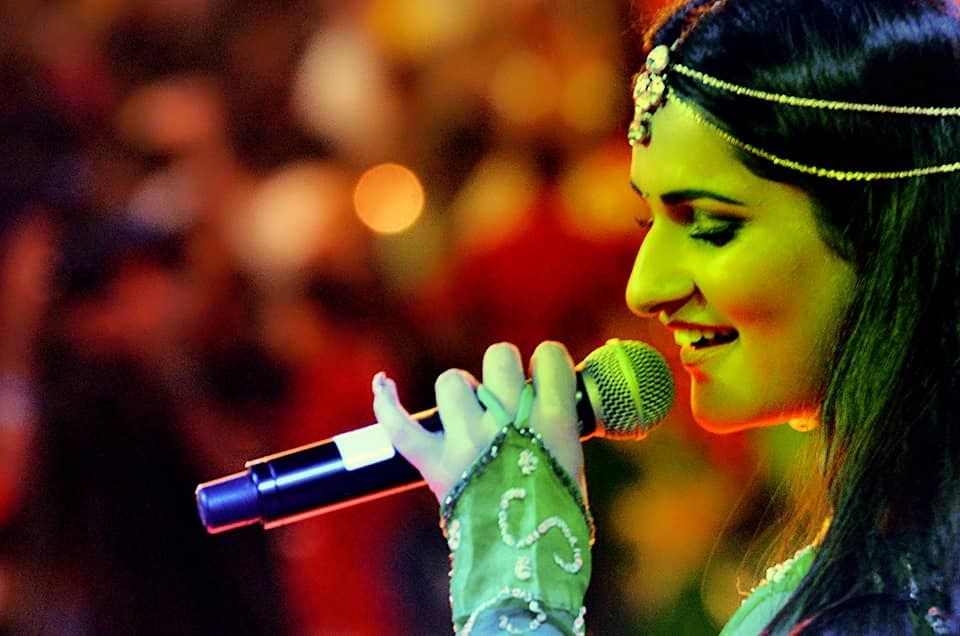 Singer Priyanka Negi
