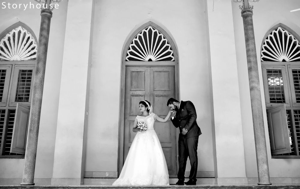 Photo By Storyhouse Wedding Films - Photographers