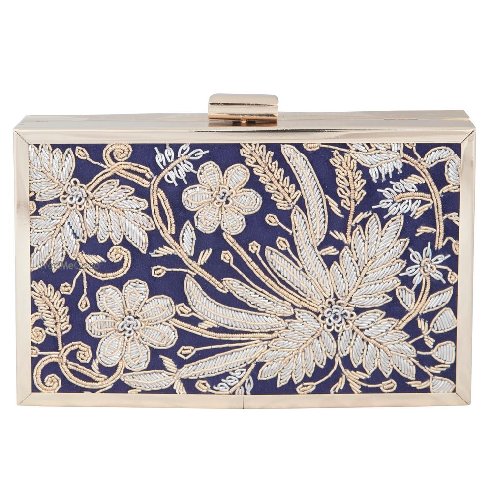 Photo of blue box clutch