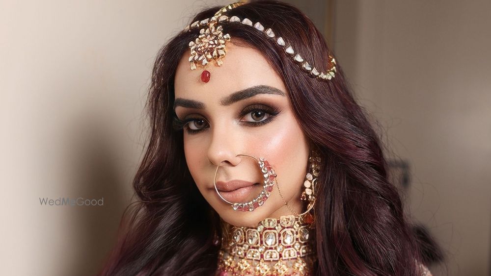 Reshu Nagpal Makeup