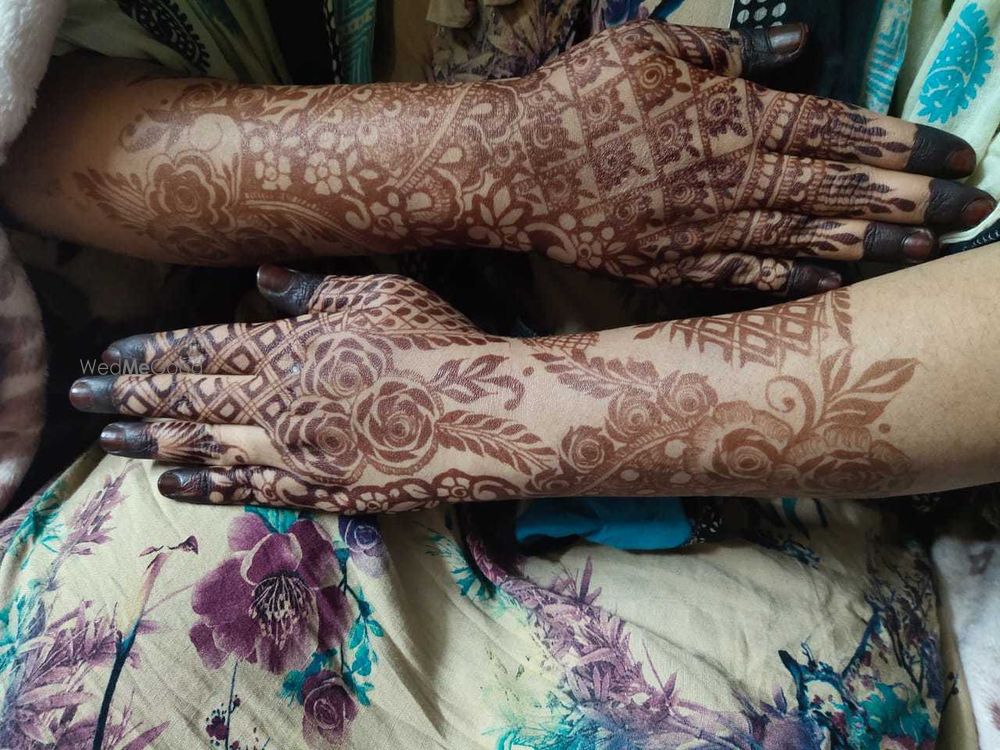 Photo By Glamourous Floral Artistry - Mehendi Artist
