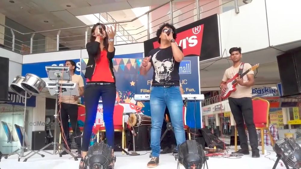 Photo By Singer Lucky Gandhi - Wedding Entertainment 