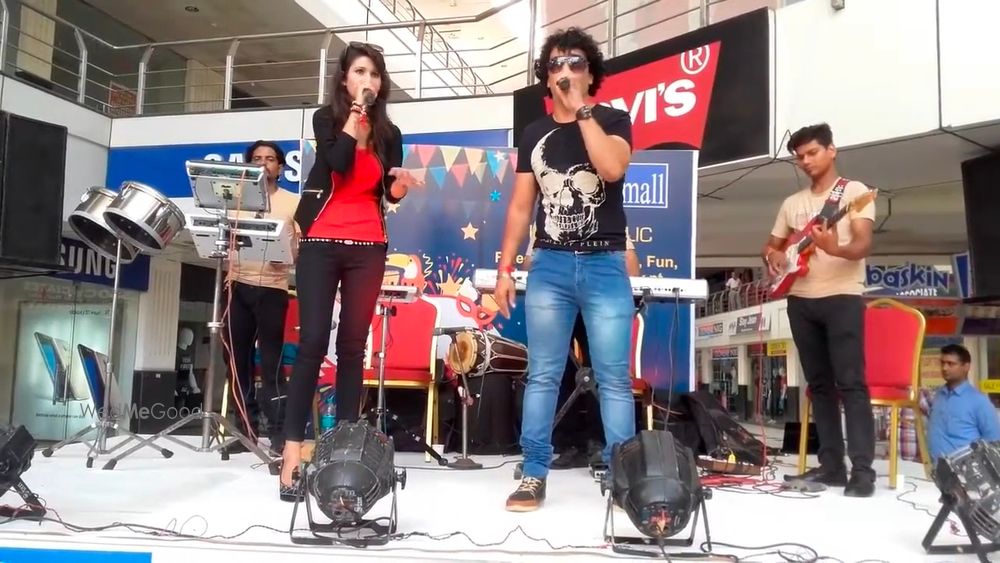 Photo By Singer Lucky Gandhi - Wedding Entertainment 