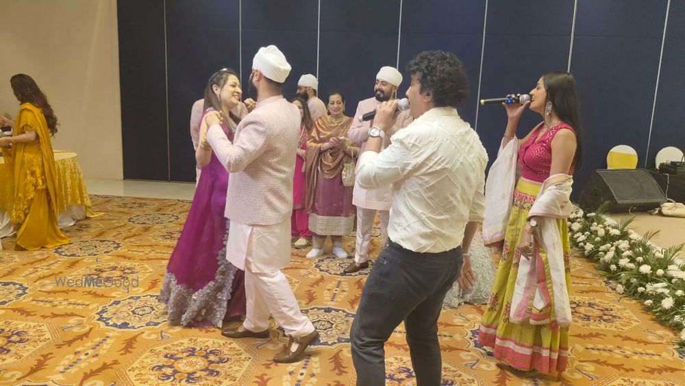 Photo By Singer Lucky Gandhi - Wedding Entertainment 