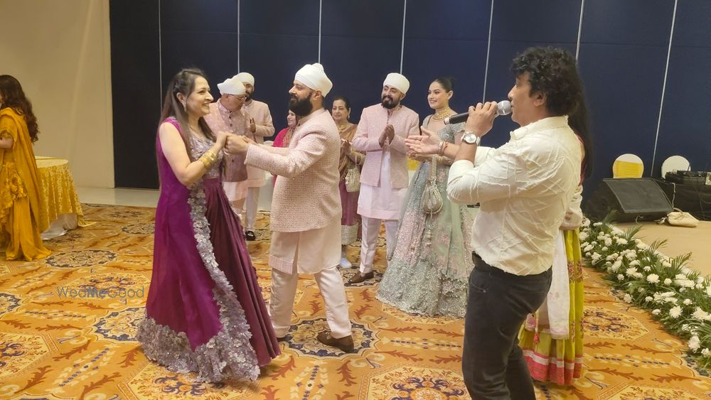 Photo By Singer Lucky Gandhi - Wedding Entertainment 