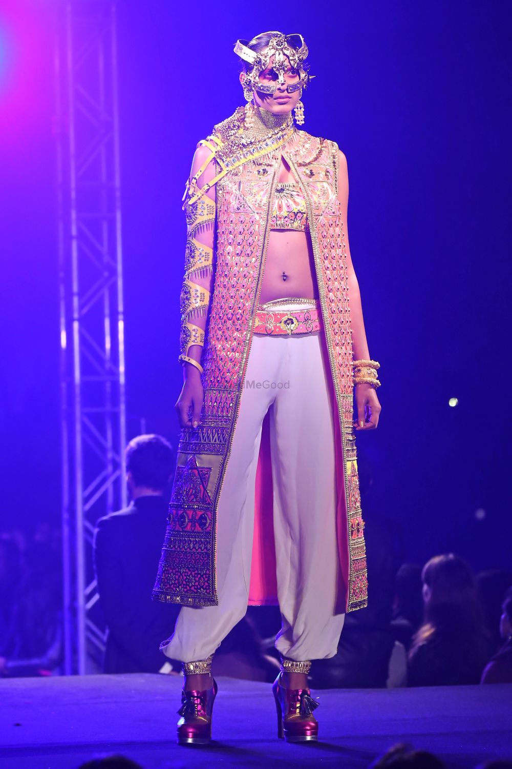 Photo of dhoti crop top jacket