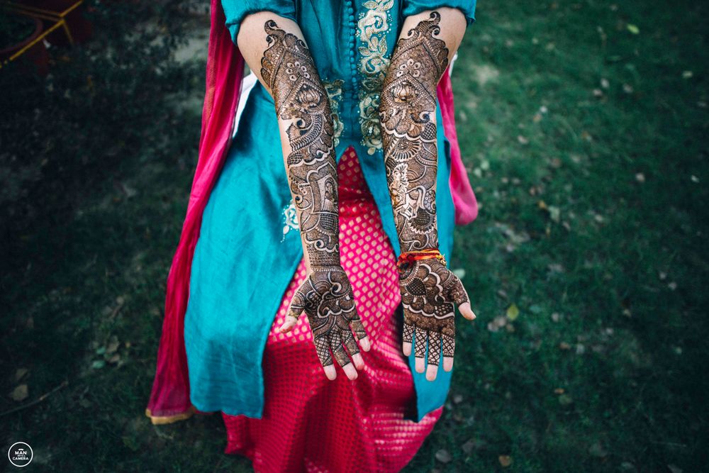 Photo of Intricate mehendi designs for bride