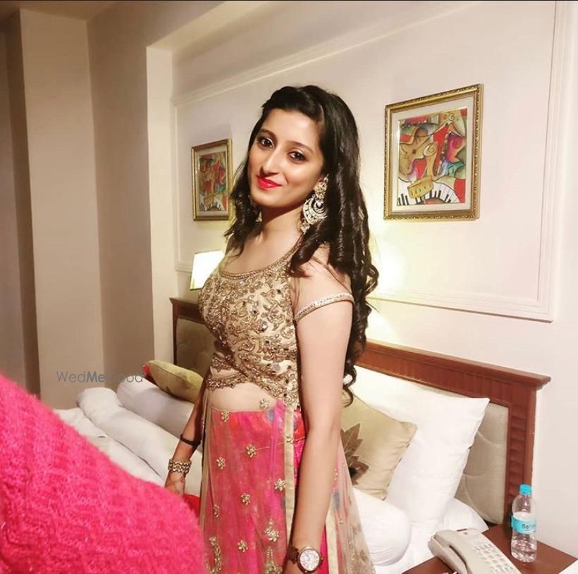 Photo By Makeovers by Resham - Bridal Makeup