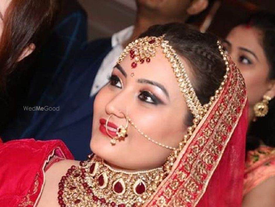 Photo By The Beauty Bar - Bridal Makeup