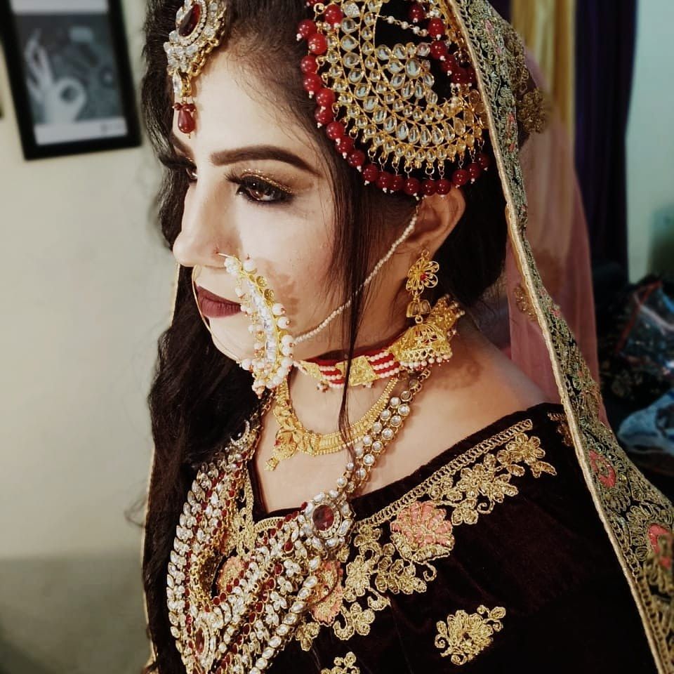 Photo By Shikha Saxena Makeovers - Bridal Makeup