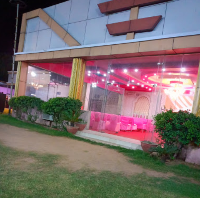 Photo By Chanda Paradise Marriage Place - Venues