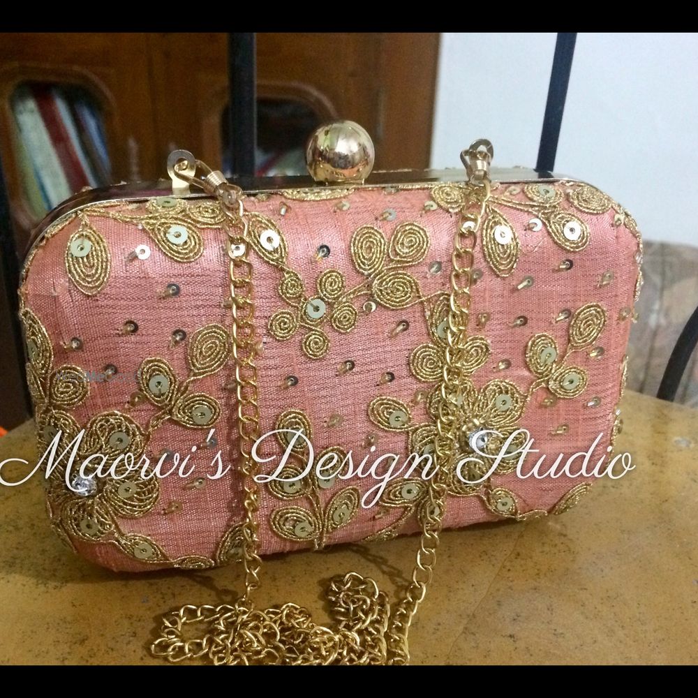 Photo By Maorvi's Design Studio - Accessories