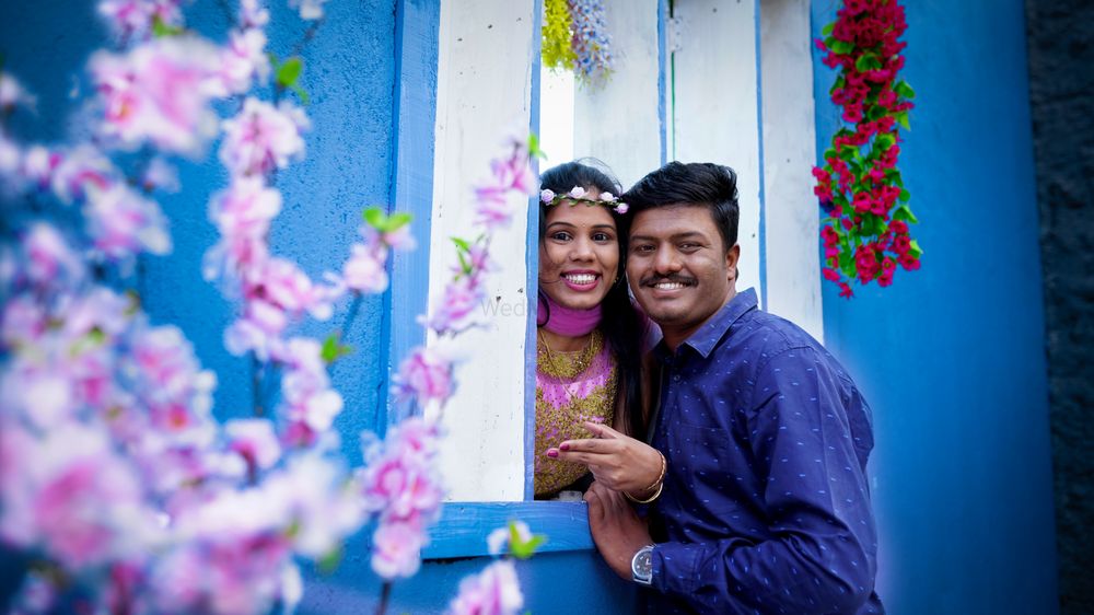 Photo By The Shooting Spot - Pre Wedding Photographers