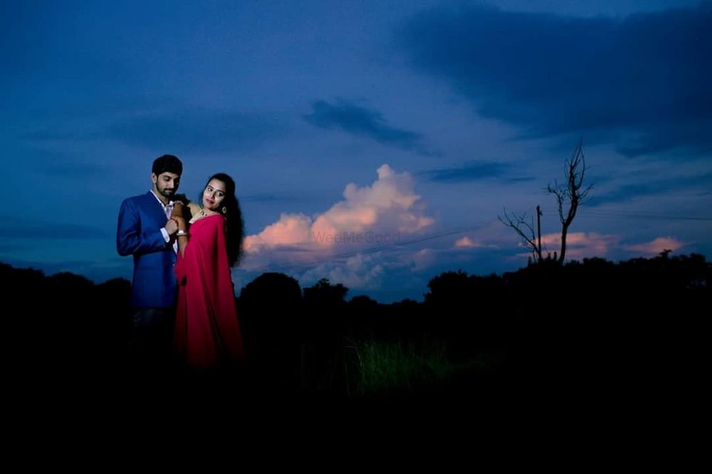 Photo By The Shooting Spot - Pre Wedding Photographers