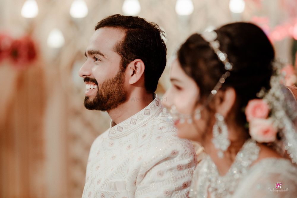 Photo By The Wedding Mirrors - Photographers