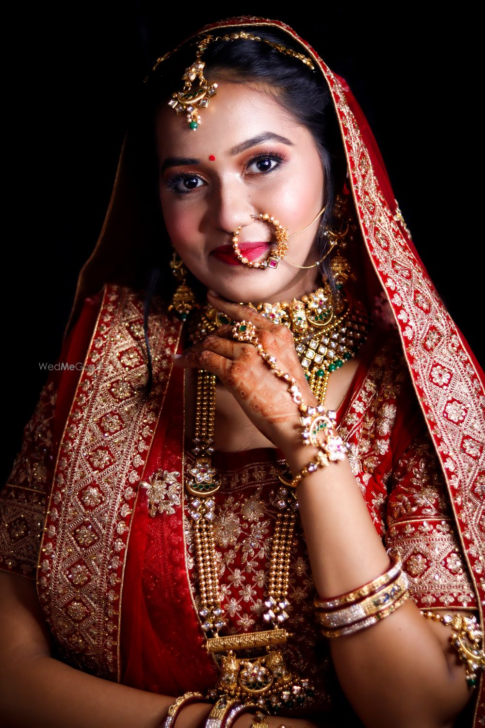 Photo By Makeover by Dhwani Kothari - Bridal Makeup