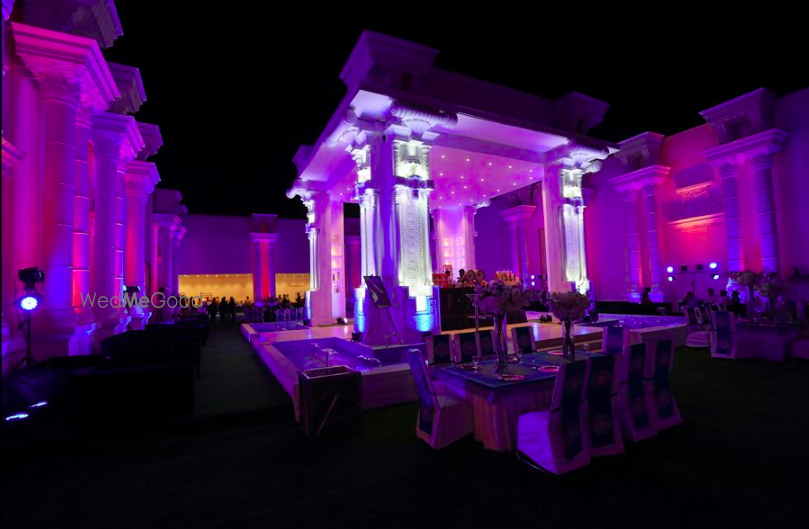 Photo By Bliss Premiere - Venues