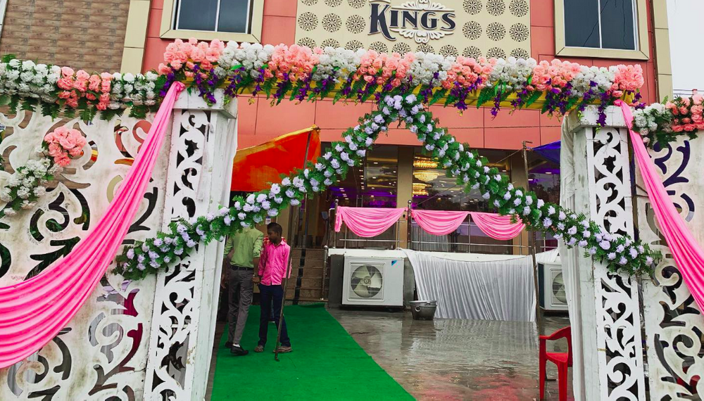 Kings Hotel And Banquet Hall