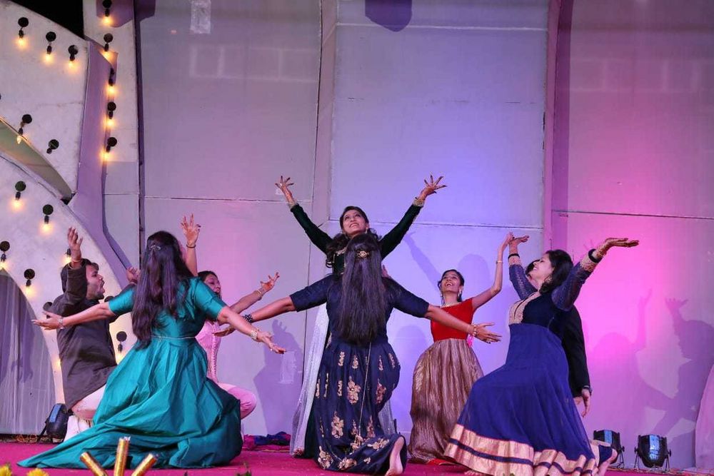 Photo By Vinit Jain Choreography - Sangeet Choreographer