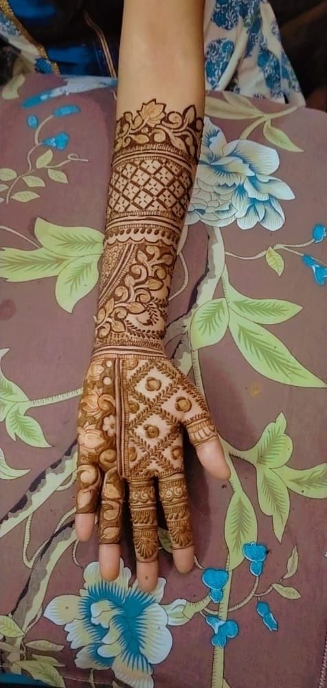 Photo By Krishna Mehandi Art - Mehendi Artist