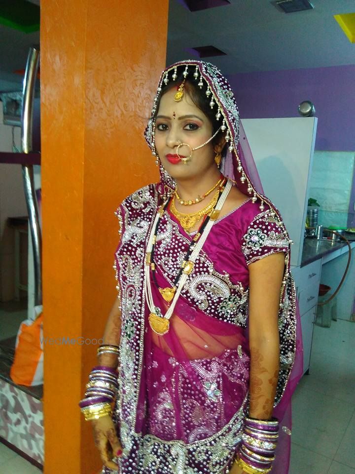 Photo By Mansi Beauty Parlour - Bridal Makeup