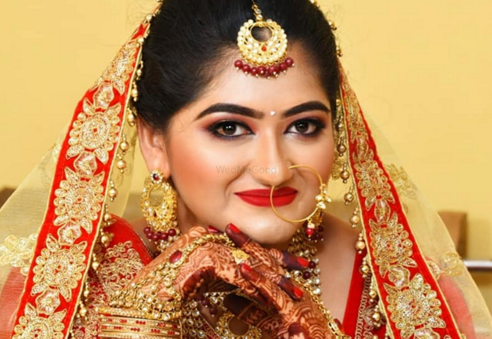 Makeup Artist Pramita
