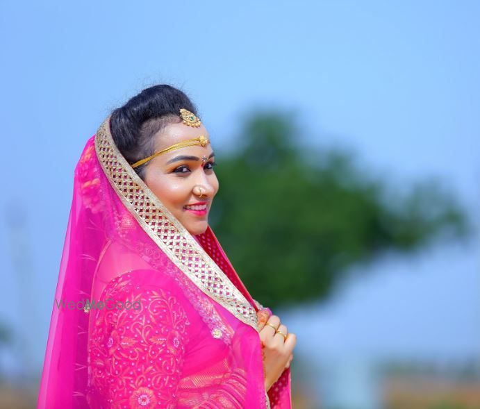 Photo By JR Photography - Photographers