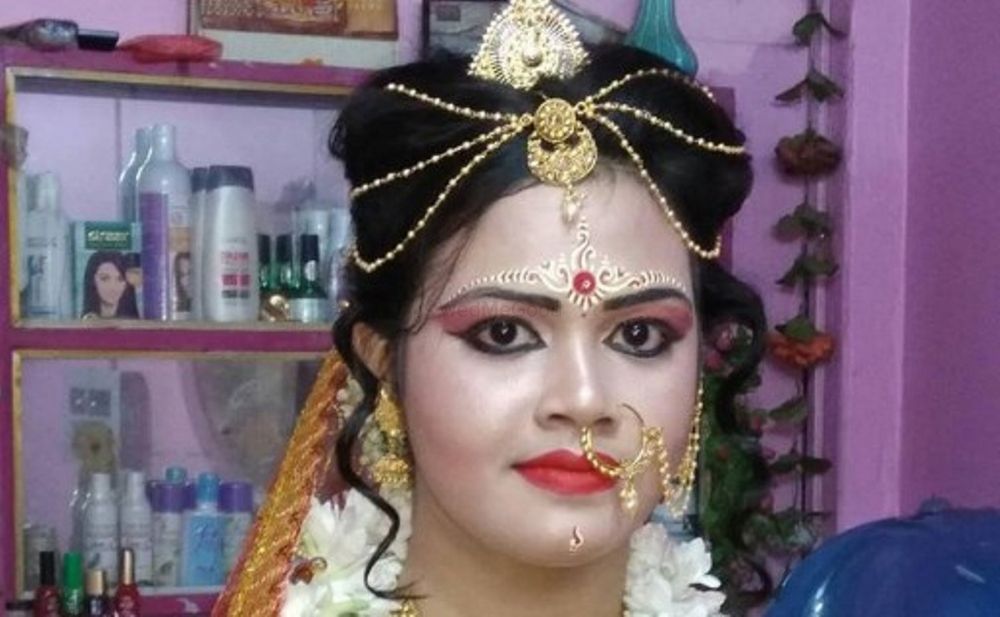 Makeup Artist Simpi Bhattacharyya