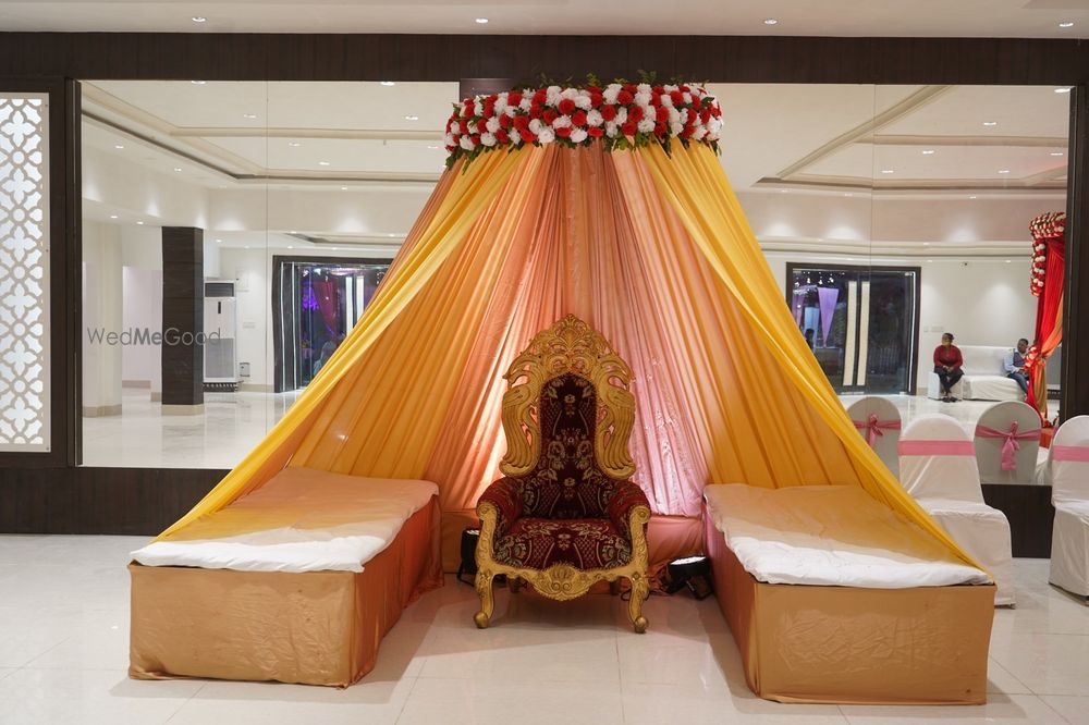 Photo By Vicky Gardens - Venues