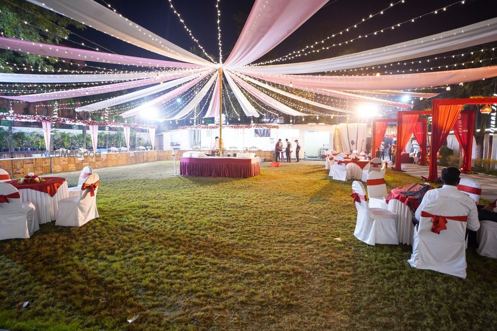 Photo By Vicky Gardens - Venues