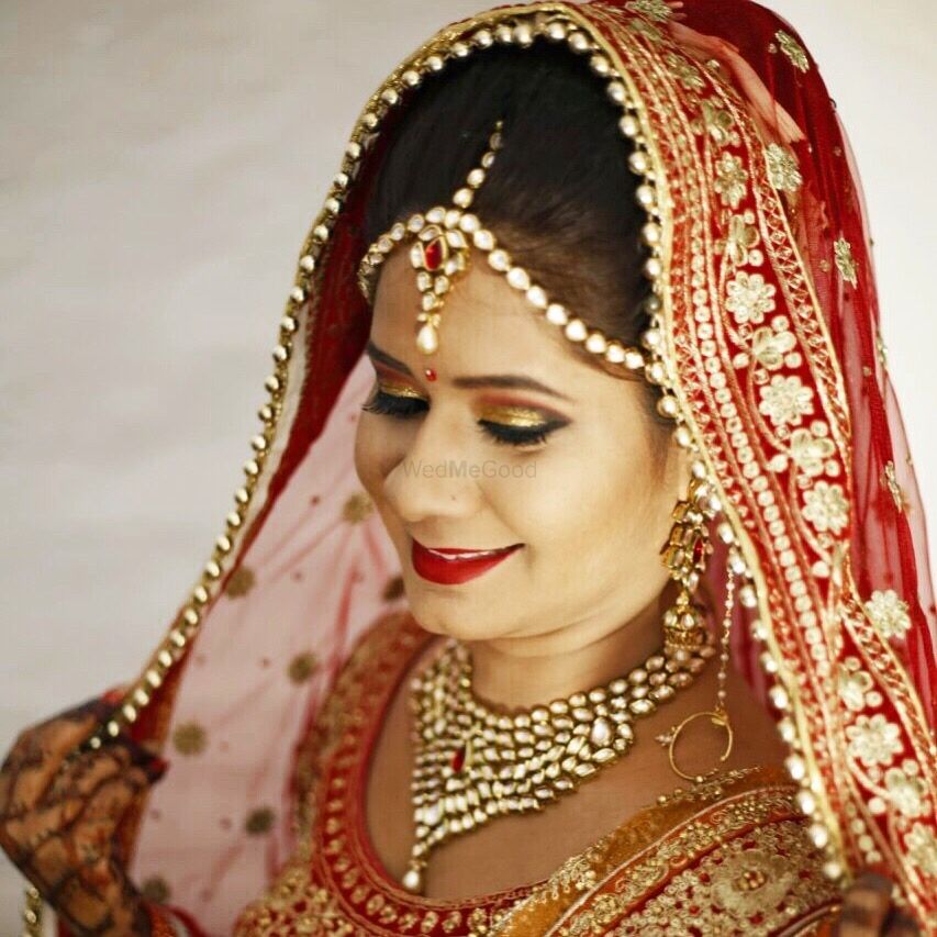 Photo By Richa Malik's Makeovers  - Bridal Makeup