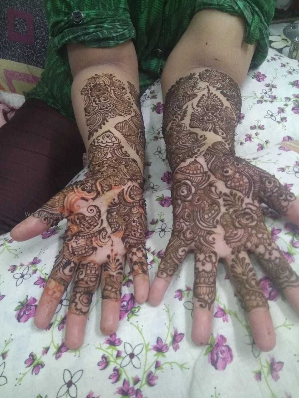 Photo By Hayaa Beauticians - Mehendi Artist