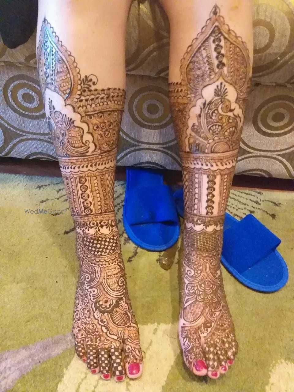 Photo By Hayaa Beauticians - Mehendi Artist