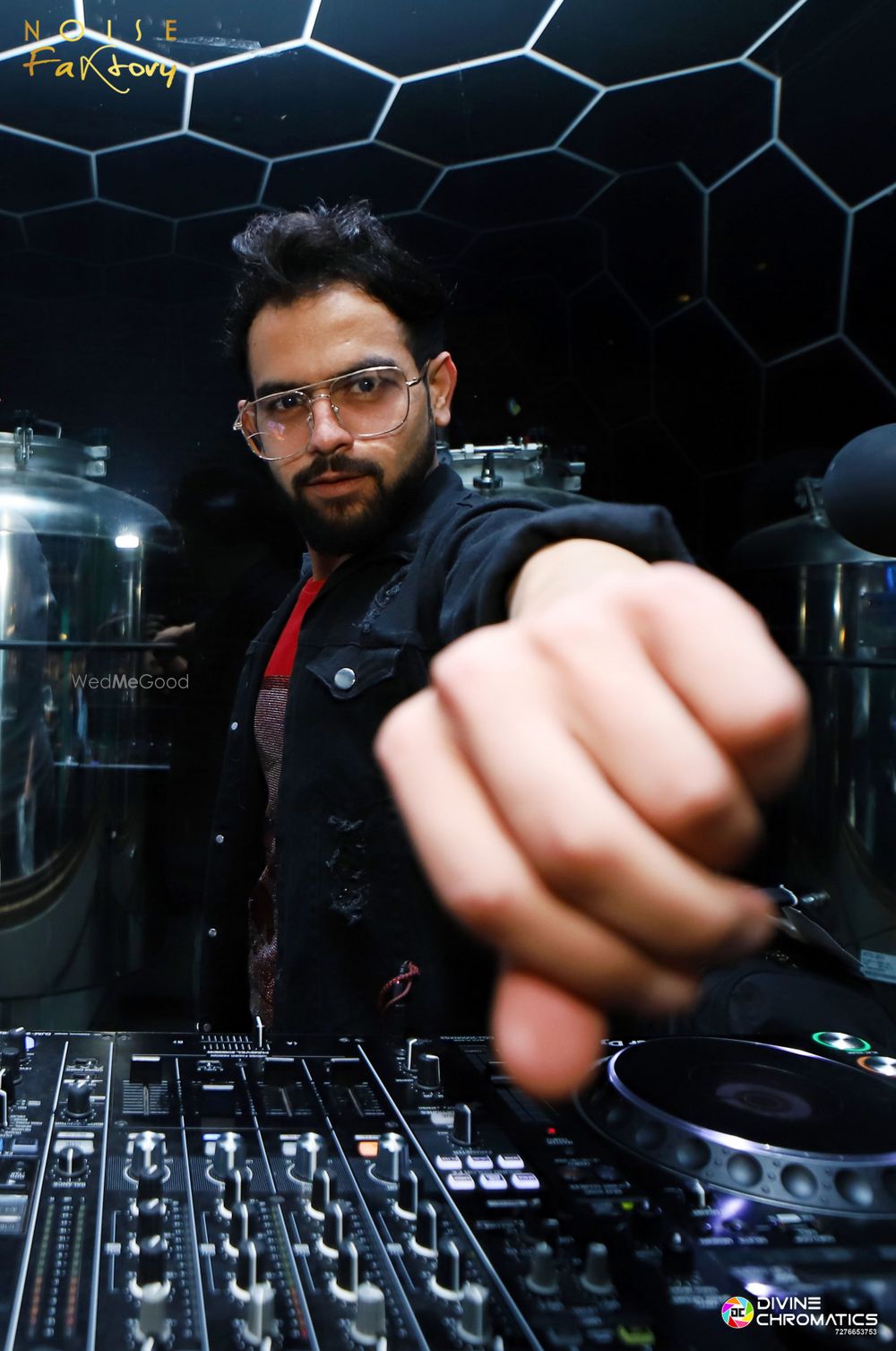 Photo By Vicky Noise Faktory - DJs