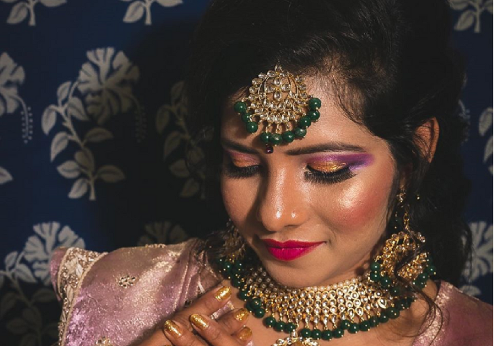 Makeovers by Deepa Khanna & Academy Unisex Salon