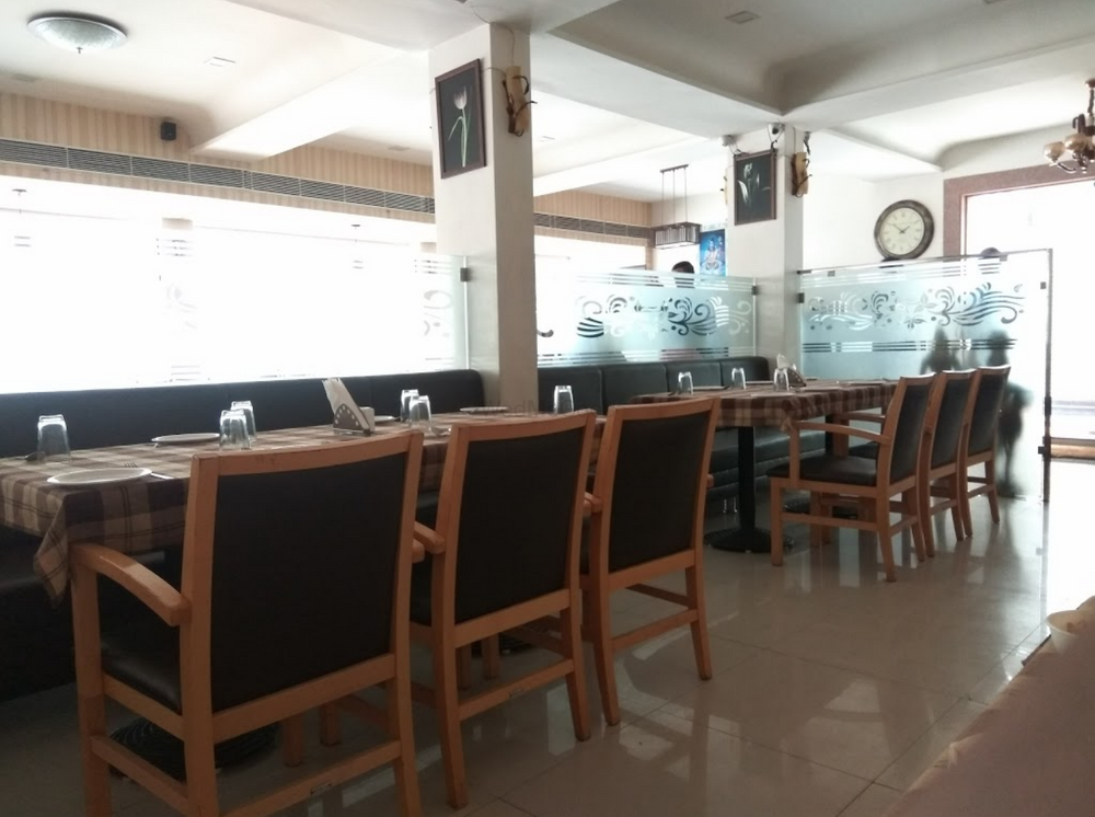 Photo By Amrut Ras Restaurant - Venues