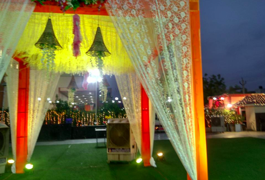 Photo By Tikkiwal Marriage Garden - Venues