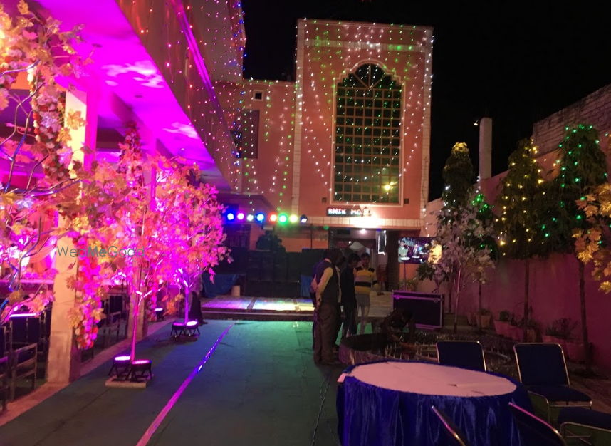 Photo By Dhanuka Marriage House - Venues