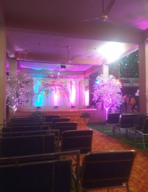 Photo By Dhanuka Marriage House - Venues