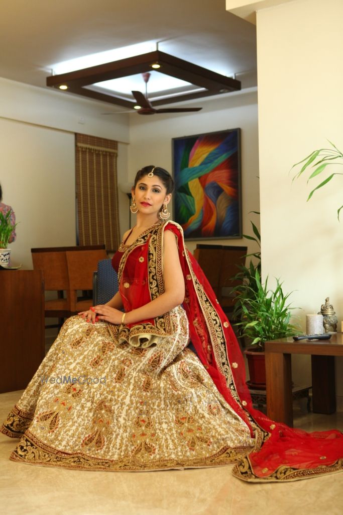 Photo By Esha Bhatia - Bridal Wear