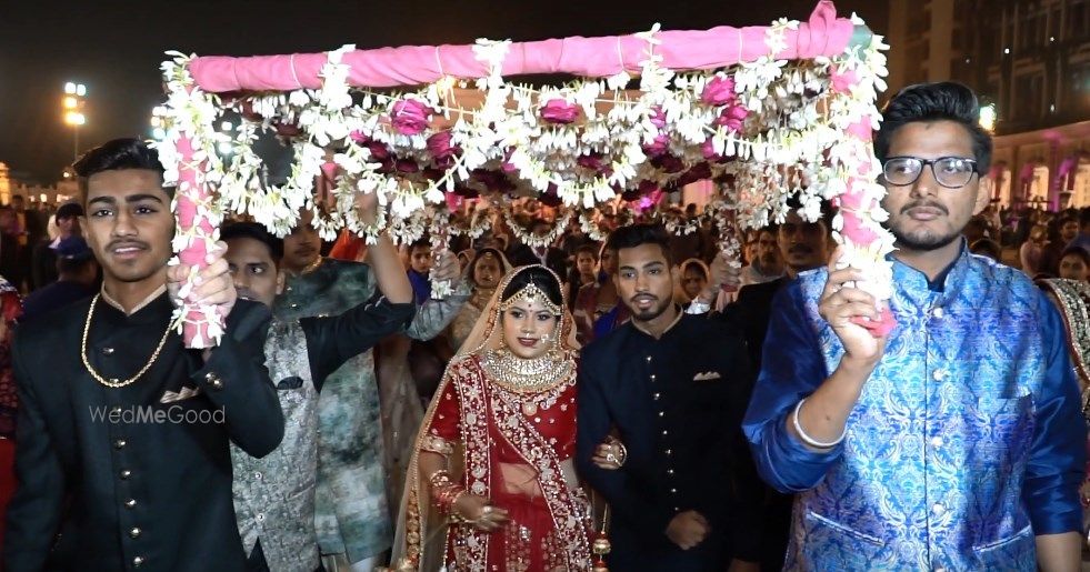 Photo By Super Digital Studio - Photographers